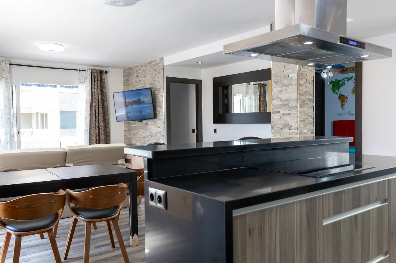 Apartamento Vacacional En El Centro De Nerja 0*,