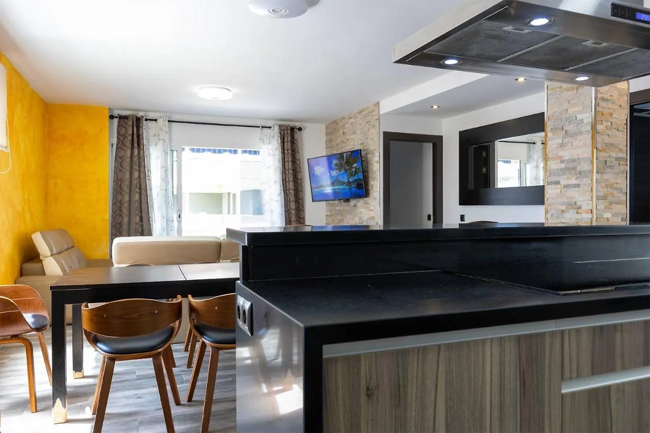 Apartamento Vacacional En El Centro De Nerja