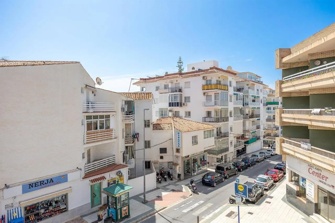 Apartamento Vacacional En El Centro De Nerja Apartment